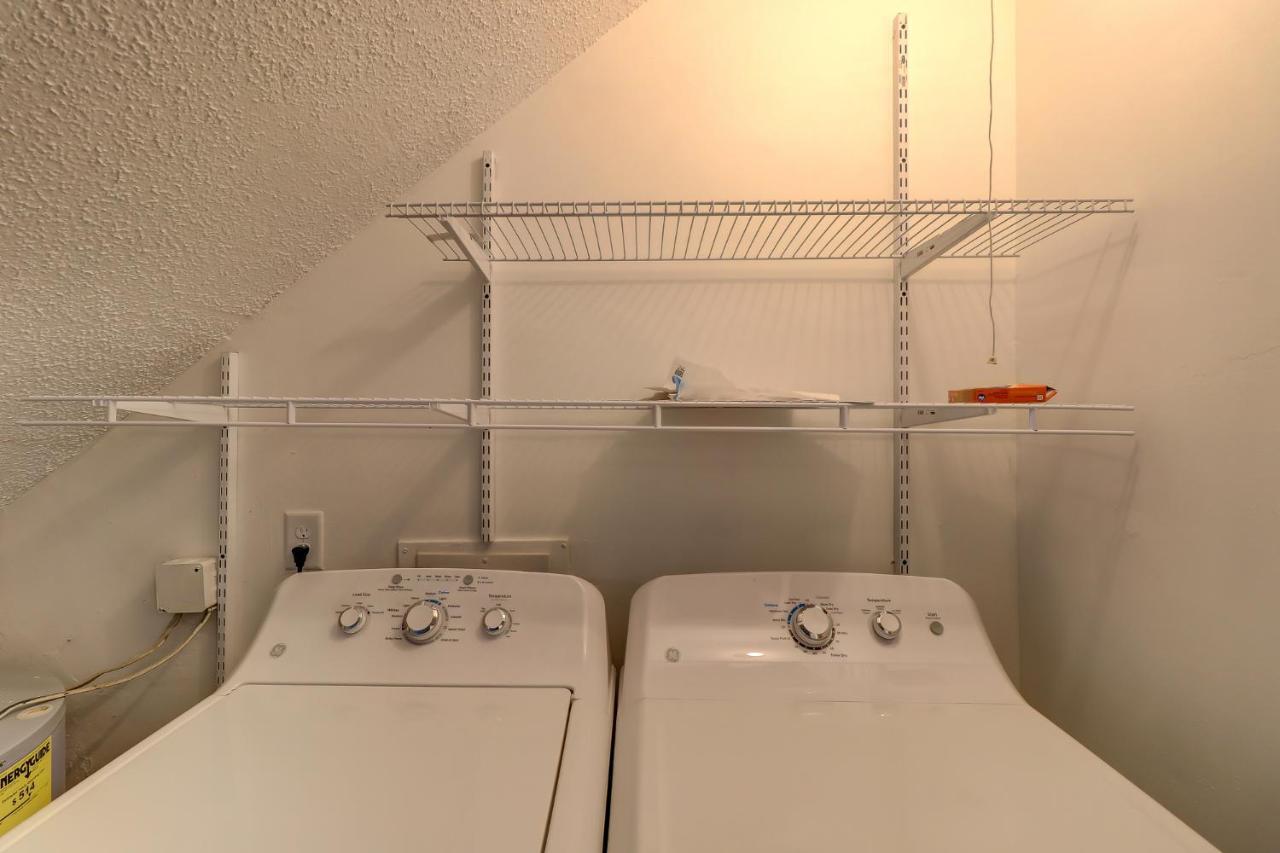 #61 Beautiful Condo Ideal Location 2Bdr/2 Parkings ヒルトンヘッドアイランド エクステリア 写真